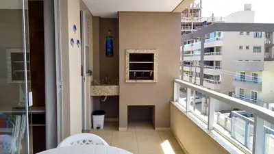 Uma varanda ou terraço em Apartamento encantador em Bombinhas