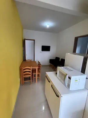 A cozinha ou kitchenette de AP 03 Praia Mariscal 800mts mar