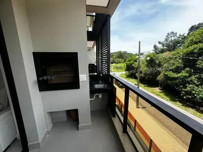 Uma varanda ou terraço em Cód 29 - Apartamento elegante no Oasis do Atlântico com piscina e spa