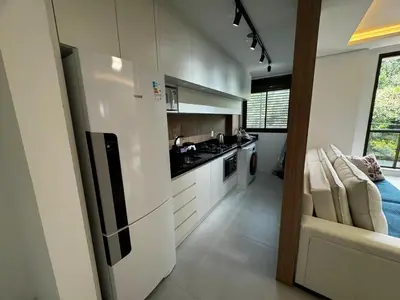 A cozinha ou kitchenette de Cód 29 - Apartamento elegante no Oasis do Atlântico com piscina e spa