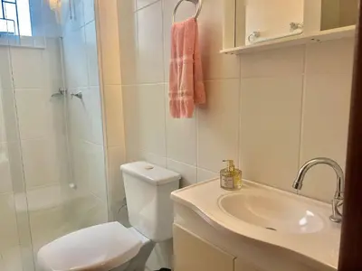 Uma casa de banho em Completo! Apto completo na praia de Palmas OJ03I