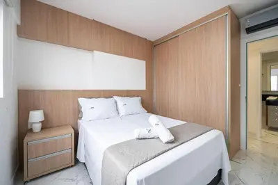 Uma cama ou camas num quarto em Achei Itapema • Place D'France, R. 424