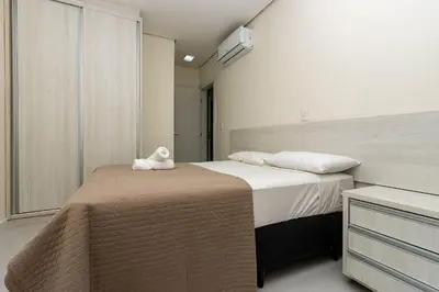 A planta de Praia de Fora 101 – Lindo Apartamento com Vista Panorâmica para o Mar na Praia de Quatro Ilhas.