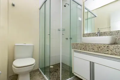 A planta de Praia de Fora 101 – Lindo Apartamento com Vista Panorâmica para o Mar na Praia de Quatro Ilhas.