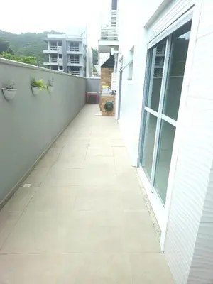 O edifício onde o apartamento está situado