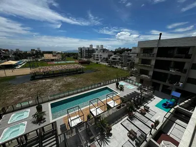 A piscina em ou perto de Cód 100 - Apartamento de 1suíte com spa e piscina