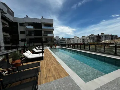 A piscina em ou perto de Cód 100 - Apartamento de 1suíte com spa e piscina