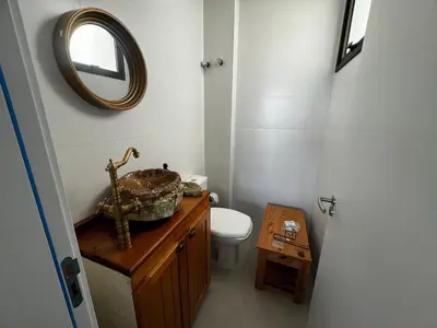 Uma casa de banho em Cód 100 - Apartamento de 1suíte com spa e piscina