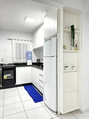 A cozinha ou kitchenette de Apartamento Térreo Praia de Bombinhas SC
