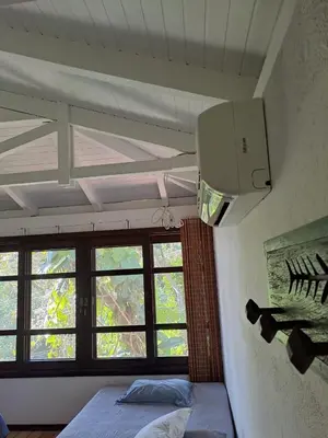 Uma televisão e/ou sistema de entretenimento em Vista única