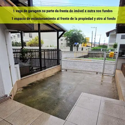 O edifício onde a casa de férias está situado