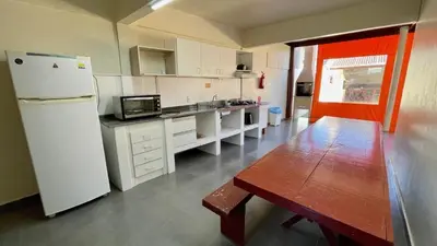 A cozinha ou kitchenette de #07-B - (Refúgio e Mar) Hospedagem em Canto Grande, Bombinhas