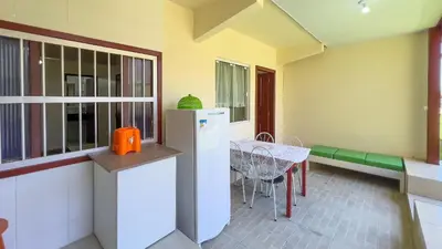 A cozinha ou kitchenette de #08A-M - (Refúgio e Mar) Hospedagem em Canto Grande, Bombinhas