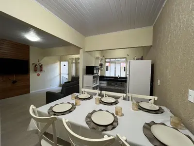 A cozinha ou kitchenette de #30-E - (Refúgio e Mar) Hospedagem em Canto Grande, Bombinhas