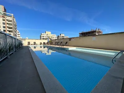 A piscina em ou perto de House of Liliane