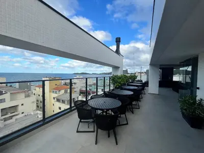Uma varanda ou terraço em B256 - Apto para 04 pessoas com piscina vista mar