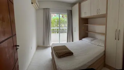 Uma cama ou camas num quarto em Lindo Apto 3 Quartos Solar das Bromelias