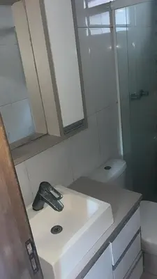 Uma casa de banho em Quarto ECONÔMICO - Suíte