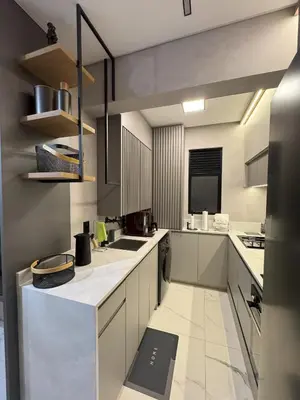 A cozinha ou kitchenette de Luxuoso Apartamento com Rooftop Vista Mar, Piscina Aquecida e Ofurô