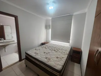 Uma cama ou camas num quarto em A243 Ed Maria Clara 101 - Bombas
