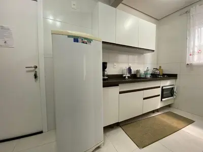 A cozinha ou kitchenette de Praia de Palmas - Excelente apartamento