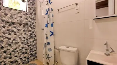 Uma casa de banho em ROD_01 Monoambiente confotable para parejas