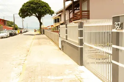 A vizinhança circundante ou próxima da casa de férias