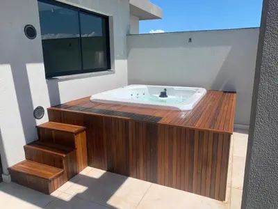 A planta de Cobertura pôr-do-sól com jacuzzi