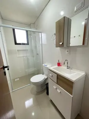 Uma casa de banho em Ap na Praia de Palmas Gov Celso Ramos SC