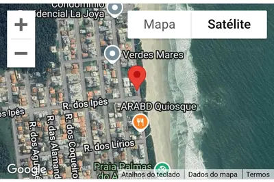 Uma vista do mar geral ou uma vista do mar a partir do apartamento
