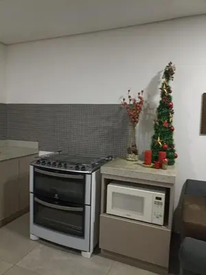 A cozinha ou kitchenette de Casa Contêiner em Mariscal, 350 metros da praia do Canto grande