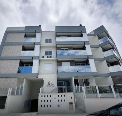 O edifício onde o apartamento está situado