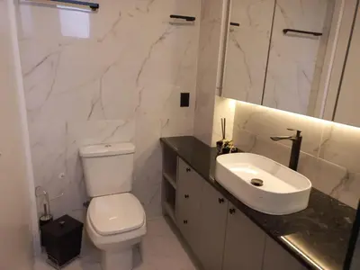 Uma casa de banho em eveline ceszar