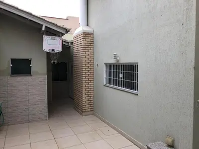 A planta de Casa 3 Quartos Praia Bombas Bombinhas SC