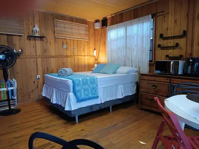 Uma cama ou camas num quarto em SONHO VERDE - CASA em BC pertinho do Expocentro e Interpraias