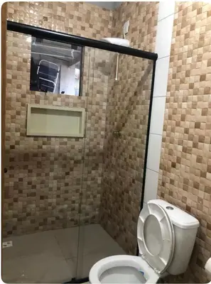Uma casa de banho em Apto Térreo -Residencial da Ju