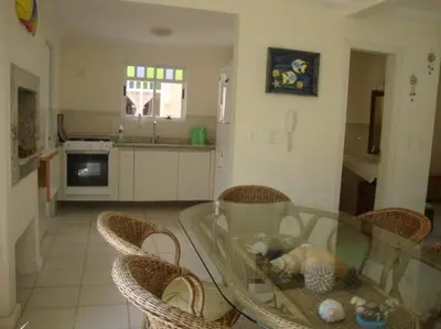 A cozinha ou kitchenette de Sobrado espetacular na bela praia de Palmas