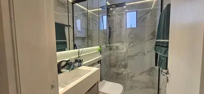 Uma casa de banho em Apto dos Famosos - Conforto e Exclusividade em Meia Praia