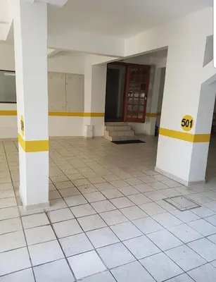 A planta de Apto dos Famosos - Conforto e Exclusividade em Meia Praia
