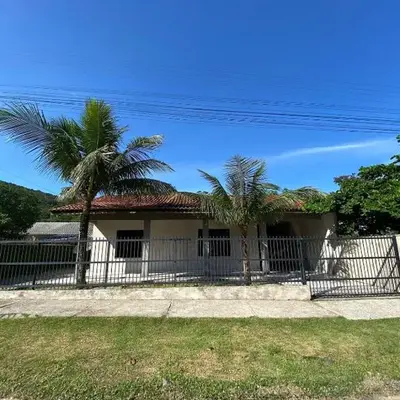 Casa no Cantinho de Zimbros