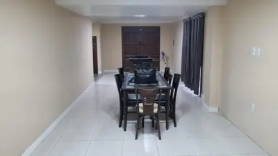 Uma área de estar em Sitio Terra Nova