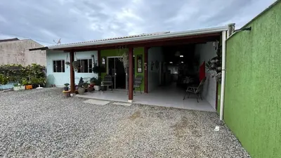 O edifício onde a casa de férias está situado