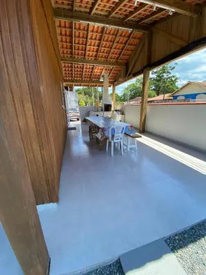 Uma varanda ou terraço em Casa Aluguel Porto Belo