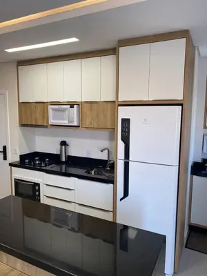 A cozinha ou kitchenette de Apto 3 quartos a 70 metros da praia de Palmas SC