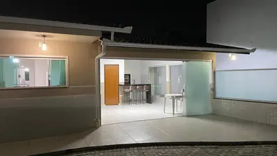 A planta de Casa com piscina