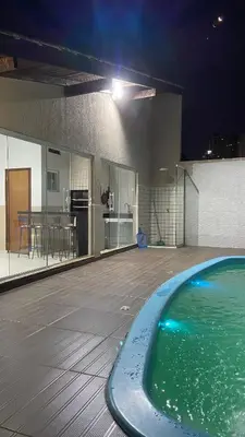 A piscina em ou perto de Casa com piscina