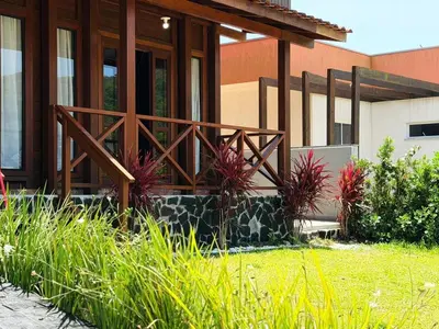 A planta de Casa nova com banheira, piscina e jacuzzi