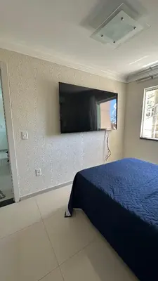 Uma cama ou camas num quarto em Summer Beach 300 mt da praia com amplo lazer e mobília nova
