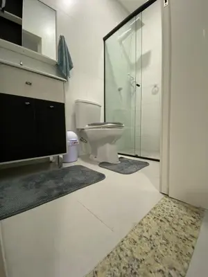 Uma casa de banho em Sobrado aconchegante no litoral