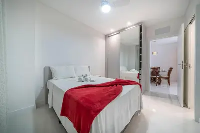 Uma cama ou camas num quarto em Confortável e Novo Próx. Praia - Porto Belo PX5674